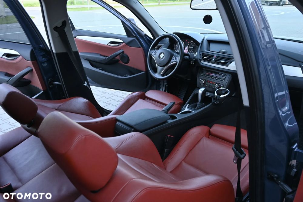BMW X1 xDrive23d - 28