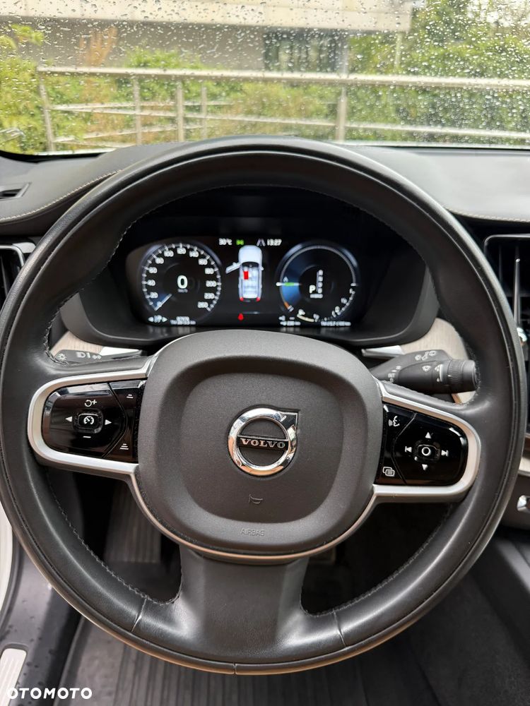 Volvo XC 60 T8 AWD Recharge Geartronic Inscription - 13