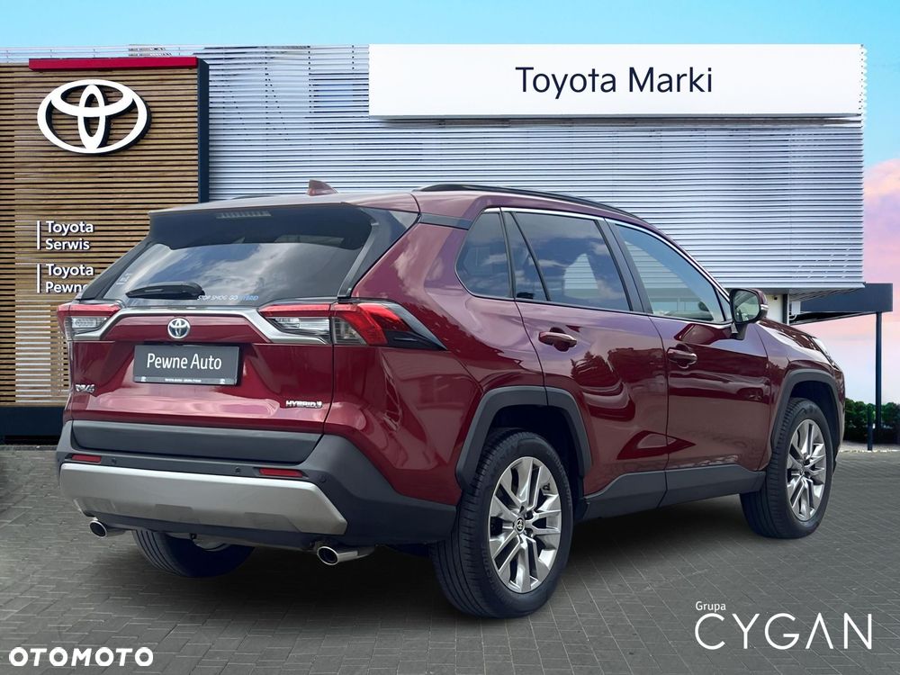 Toyota RAV4 - 6