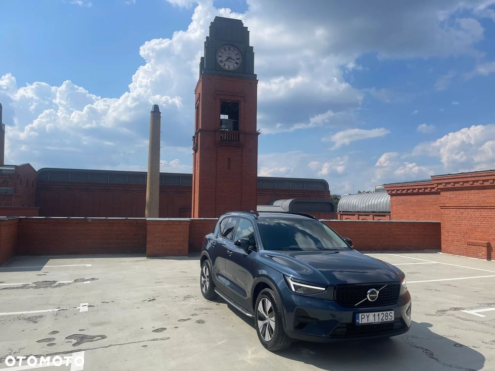 Volvo XC 40 B3 Plus Dark - 10