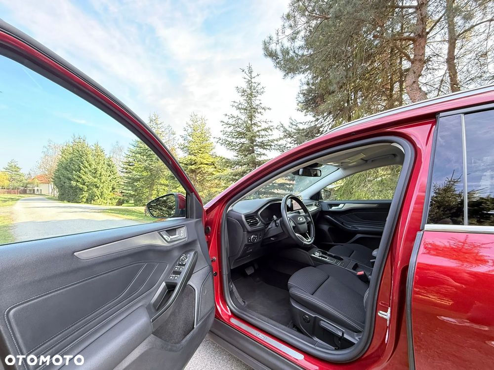Ford Focus 1.5 EcoBoost Titanium X - 12
