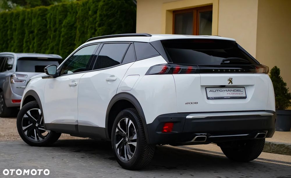 Peugeot 2008 1.2 PureTech Allure Pack S&S - 22