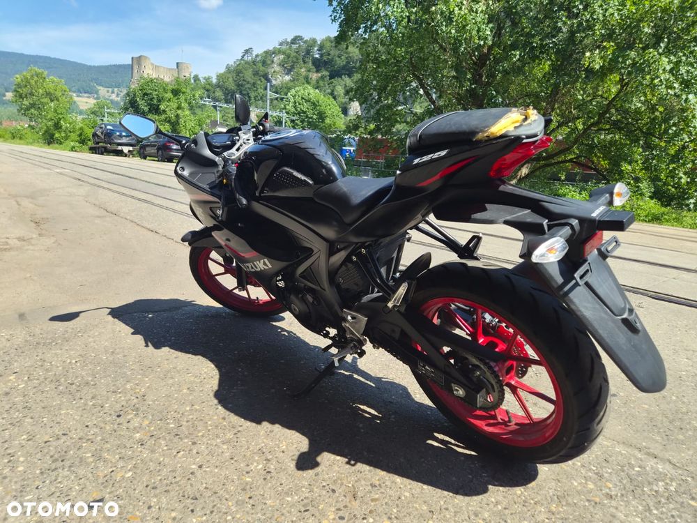 Suzuki GSX-R - 3