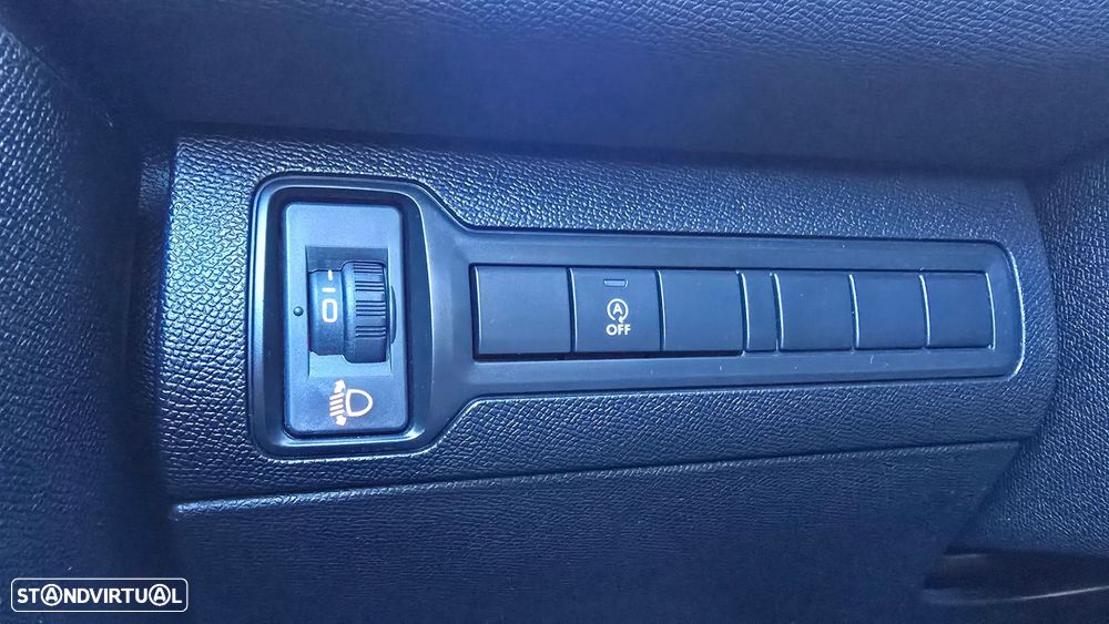 Peugeot 308 1.5 BlueHDi Style - 11