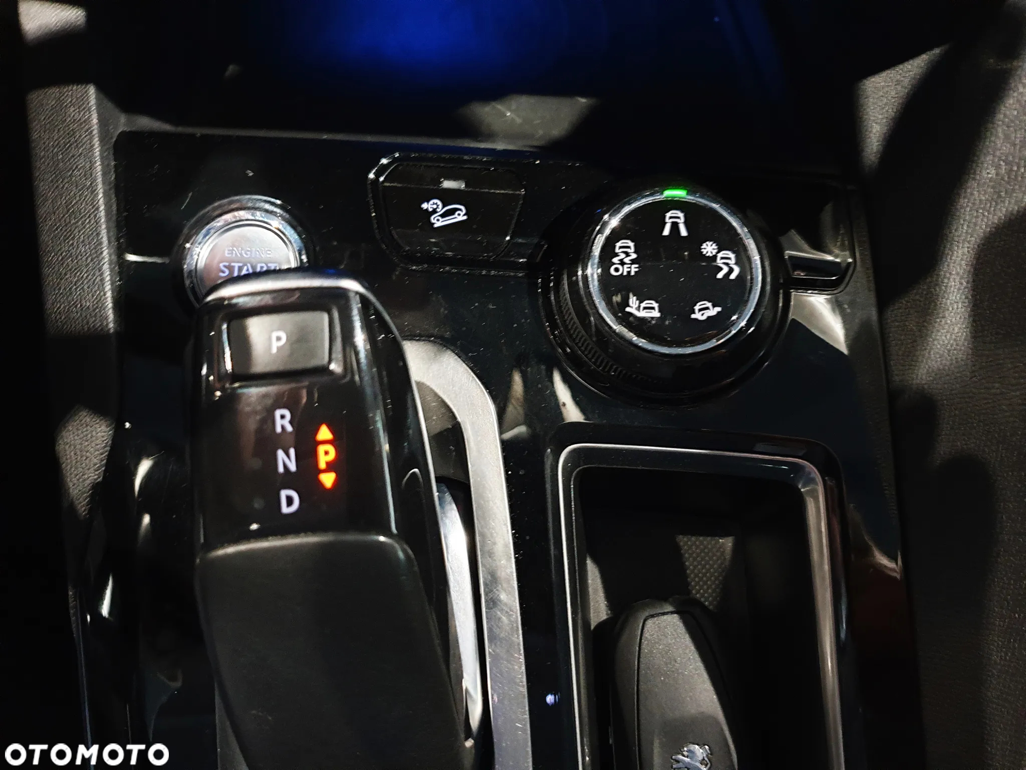 Peugeot 5008 2.0 BlueHDI Crossway S&S EAT8 - 27