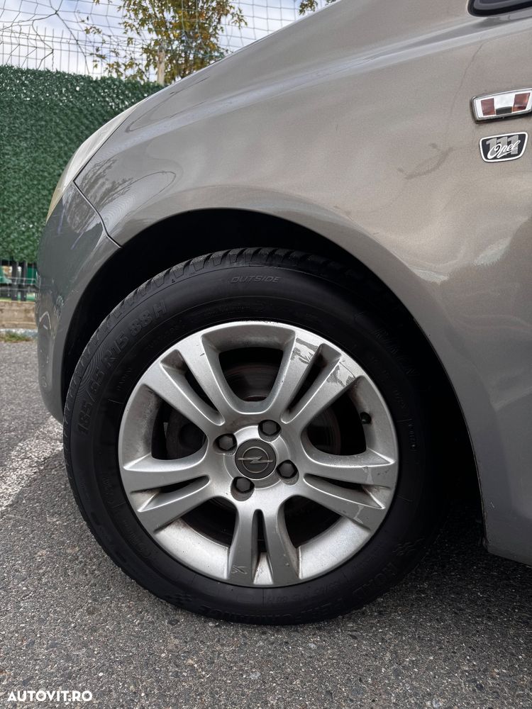 Opel Corsa - 11