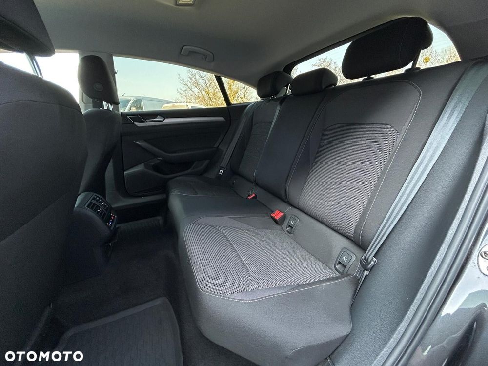 Volkswagen Arteon 2.0 TDI SCR Essence DSG - 17