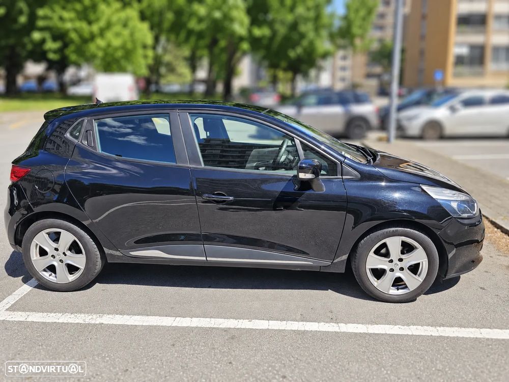 Renault Clio 1.5 dCi Dynamique S - 5