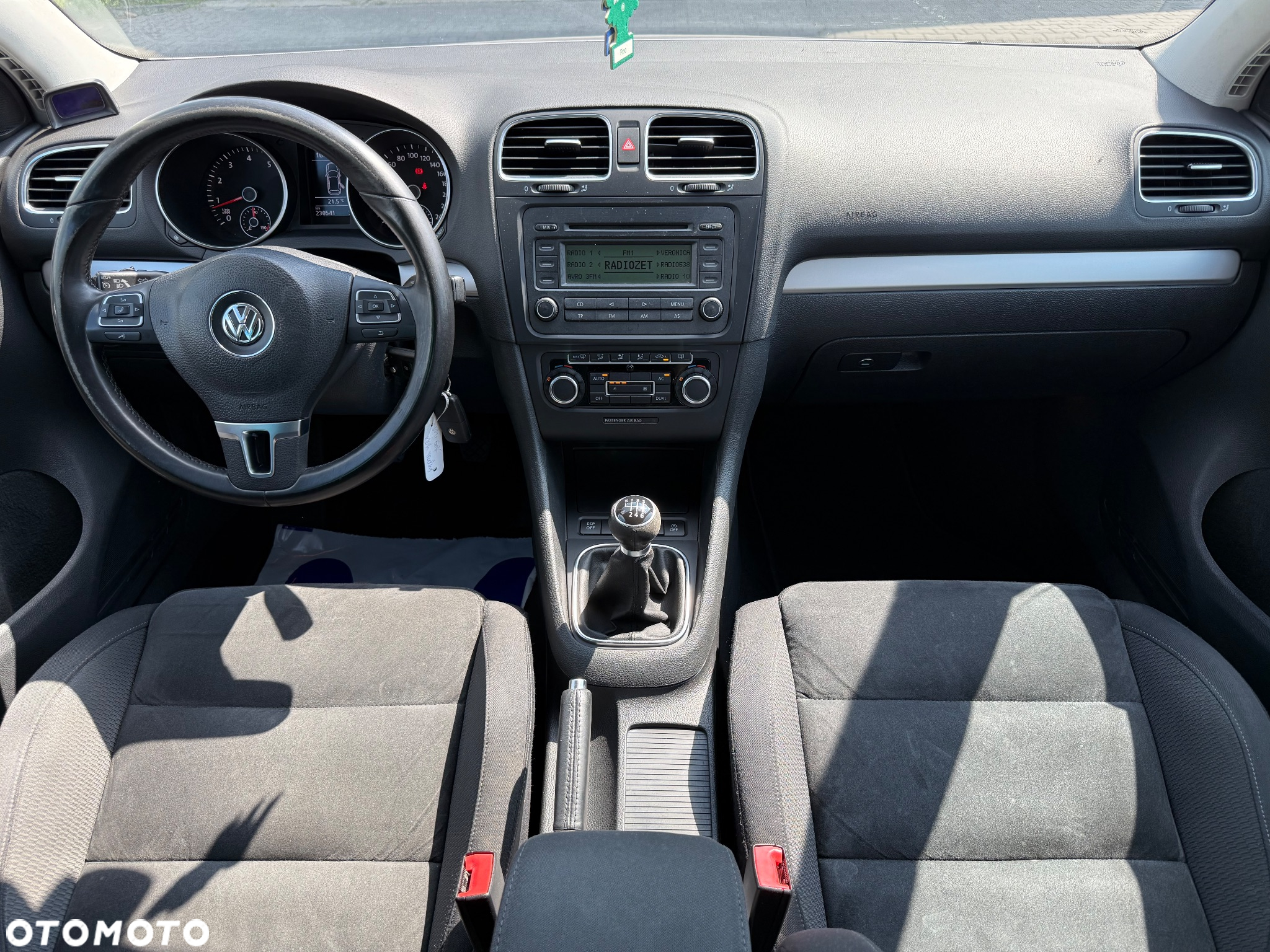 Volkswagen Golf 1.2 TSI BlueMotion Technology Comfortline - 19