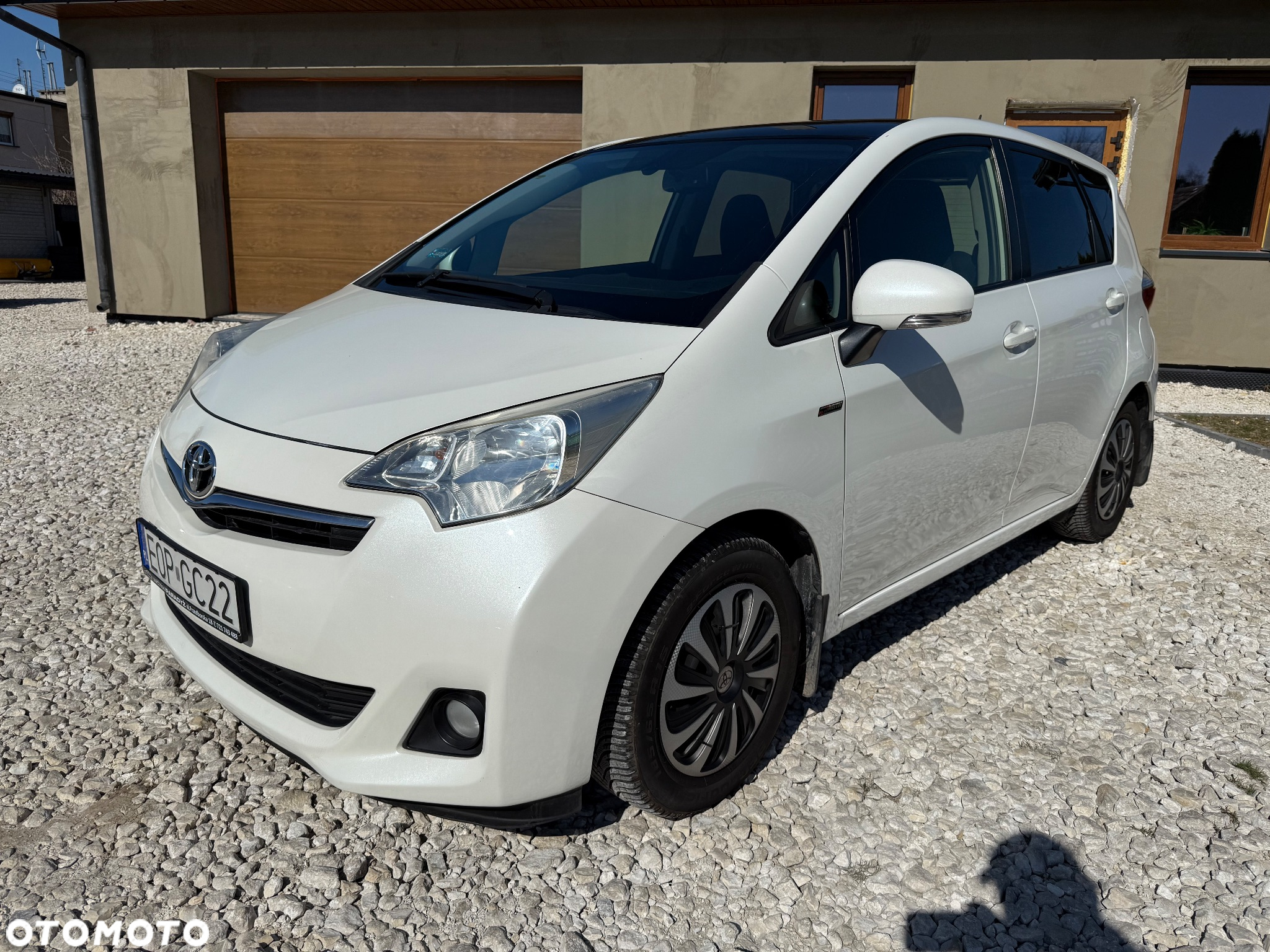 Toyota Verso S 1.4 D-4D Premium - 8