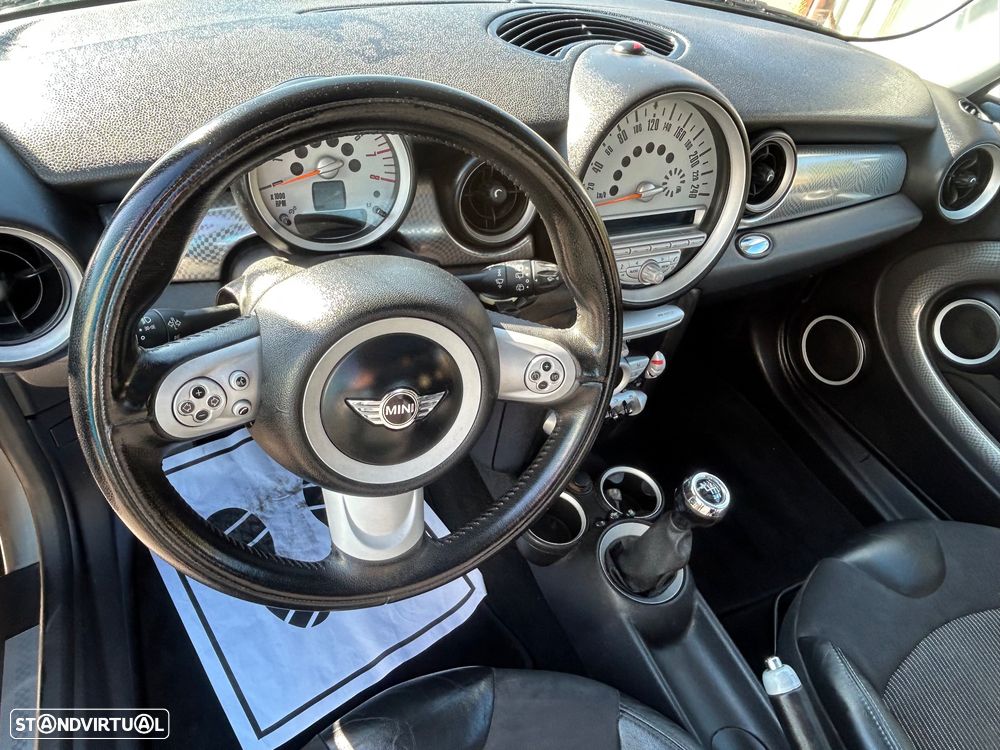 MINI 3 Portas Cooper S - 23