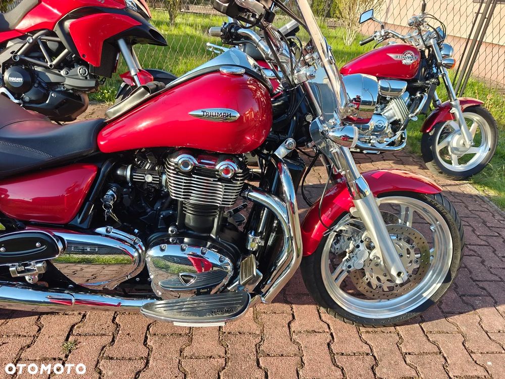 Triumph Thunderbird - 3