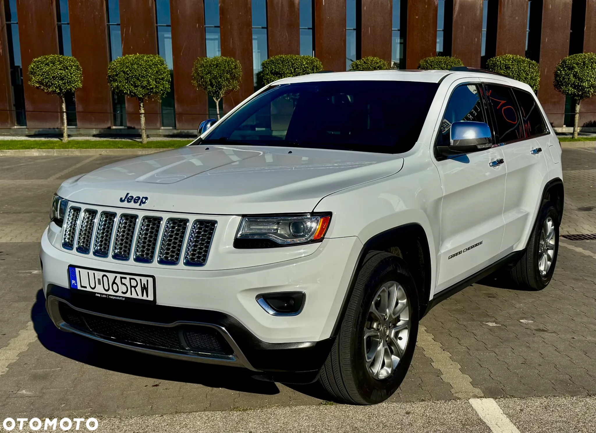 Jeep Grand Cherokee - 2