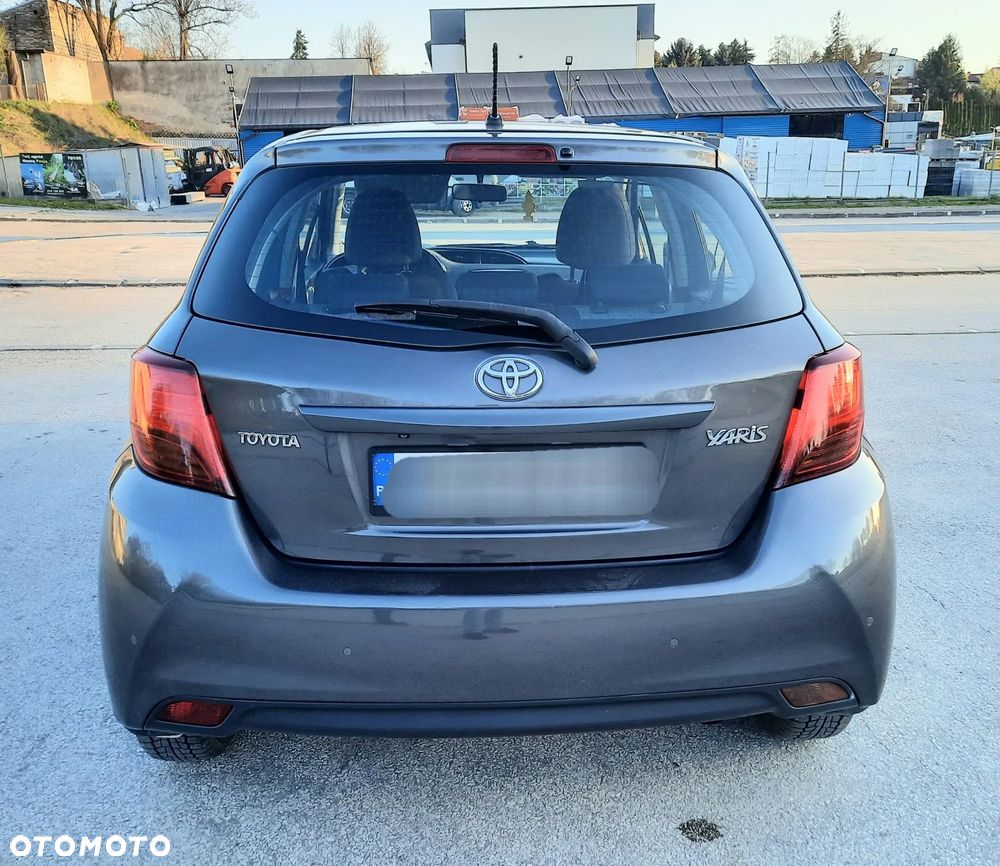 Toyota Yaris 1.33 Premium EU6 - 34