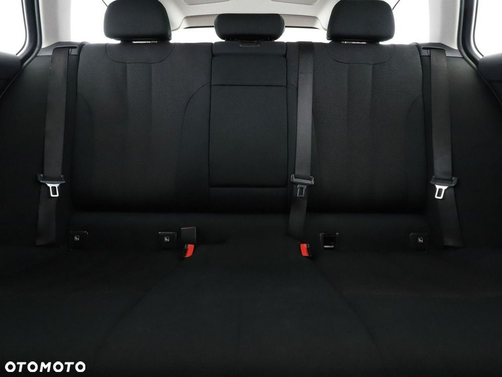 BMW Seria 5 520d - 19