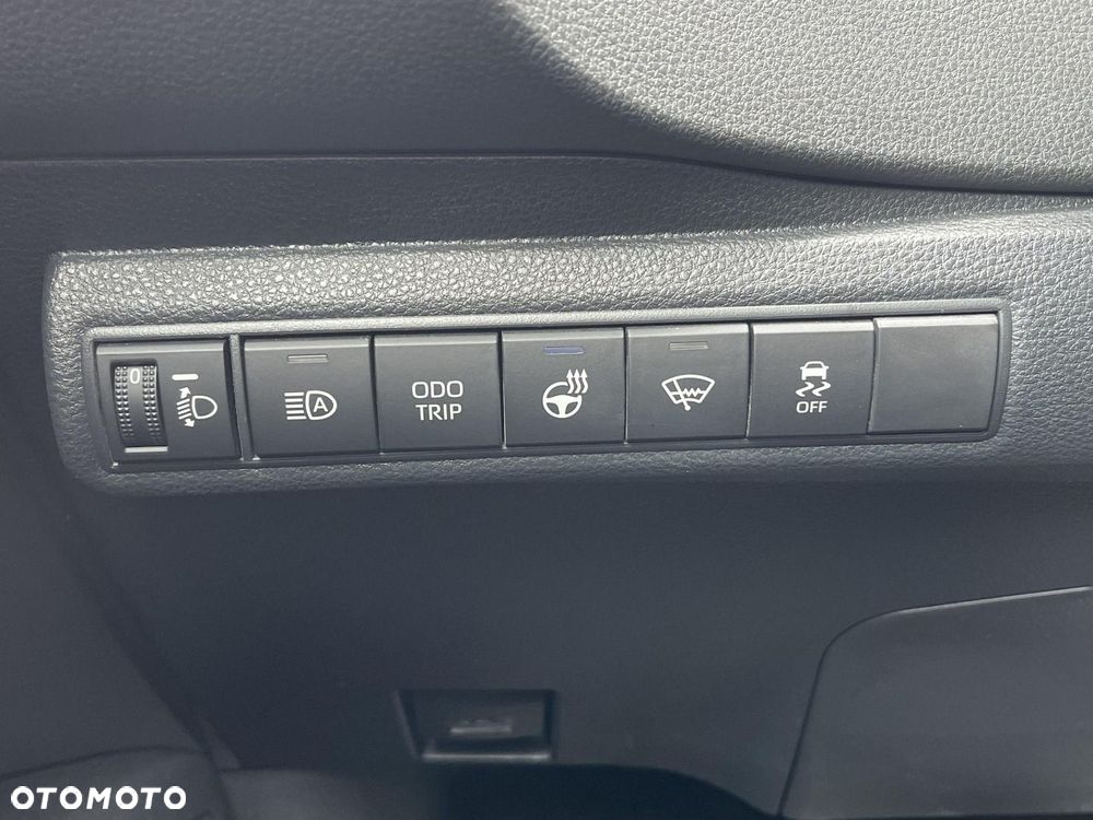 Toyota Corolla - 18