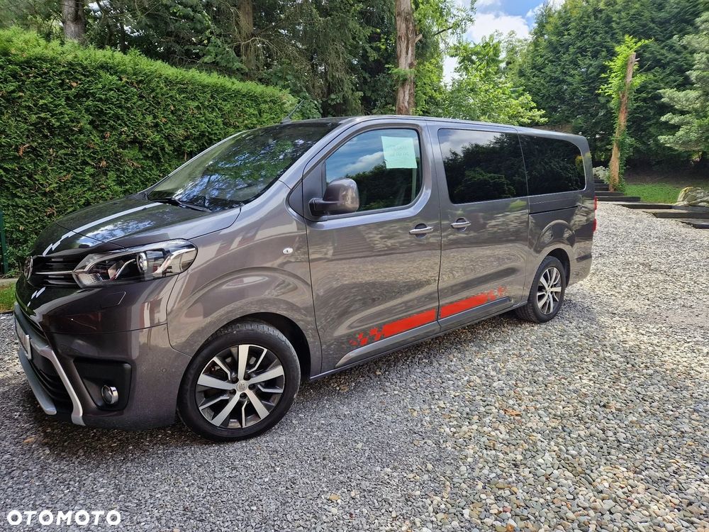 Toyota ProAce - 1