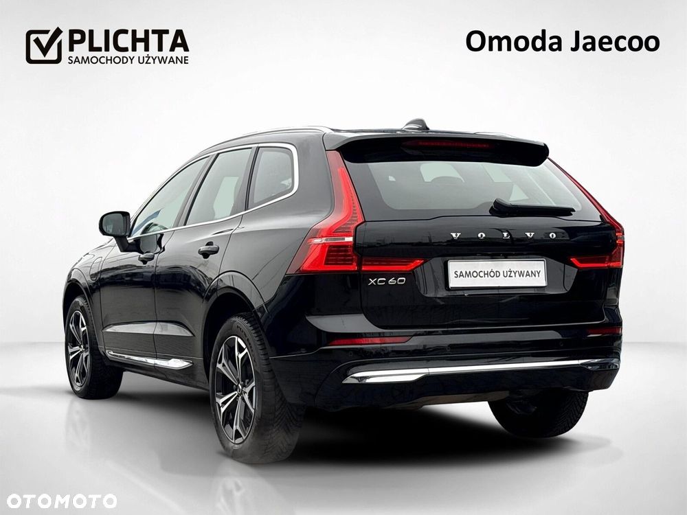 Volvo XC 60 T6 Plug-In Hybrid AWD Inscription - 4