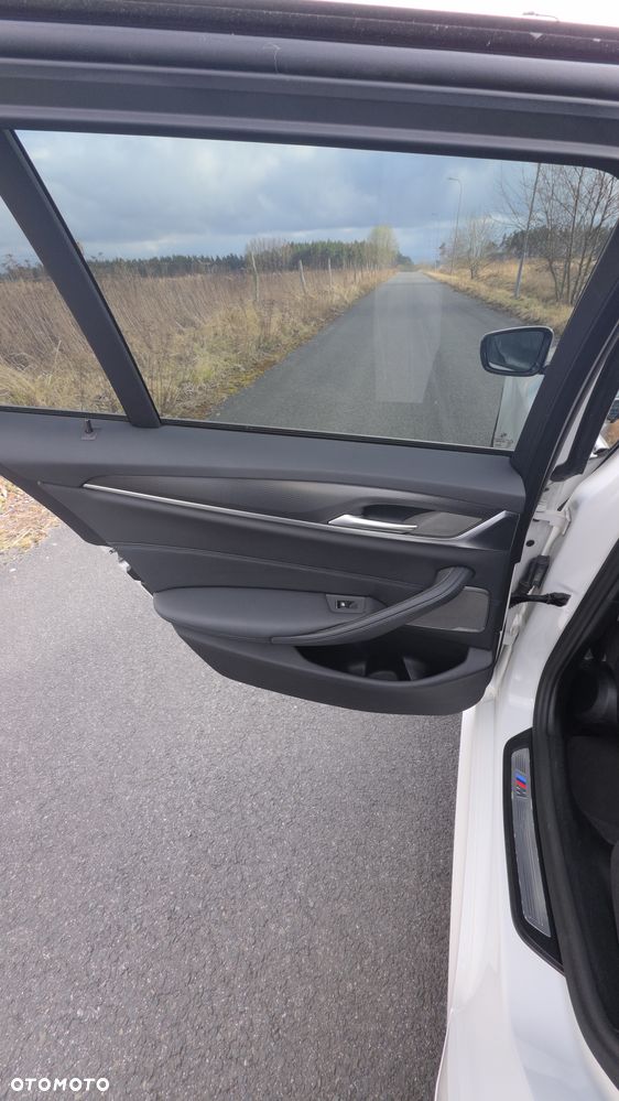 BMW Seria 5 520d xDrive mHEV M Sport sport - 28