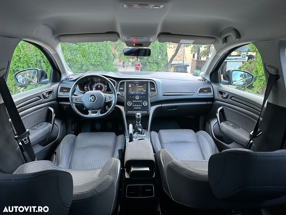 Renault Megane BLUE dCi 115 ZEN - 6