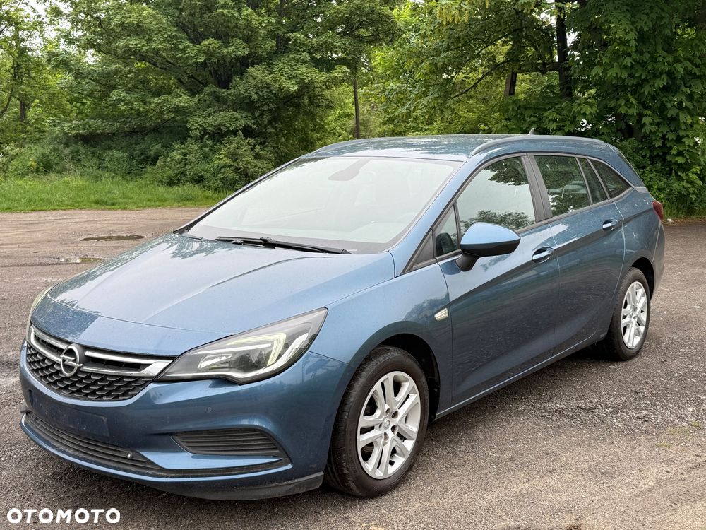 Opel Astra - 1