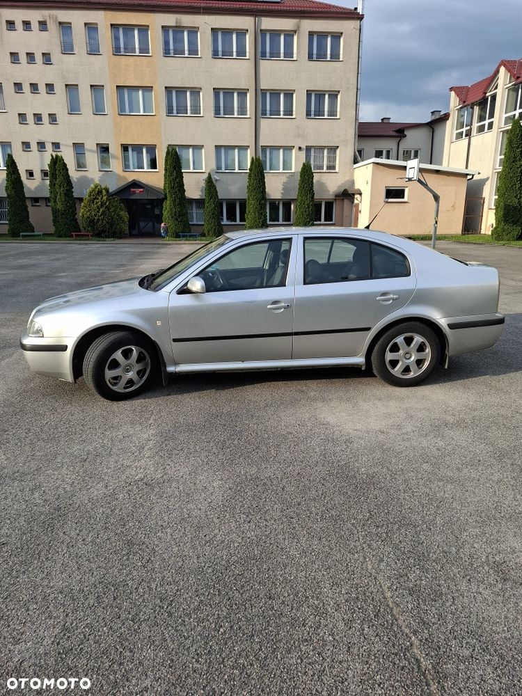 Skoda Octavia - 5