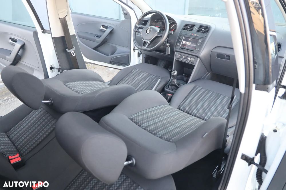 Volkswagen Polo 1.4 TDI Comfortline - 14