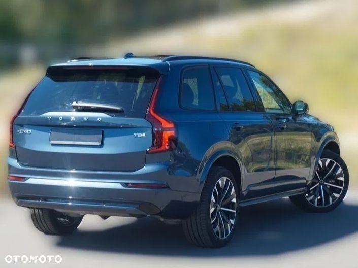 Volvo XC 90 T8 AWD Plug-In Hybrid Ultra Dark 7os - 4