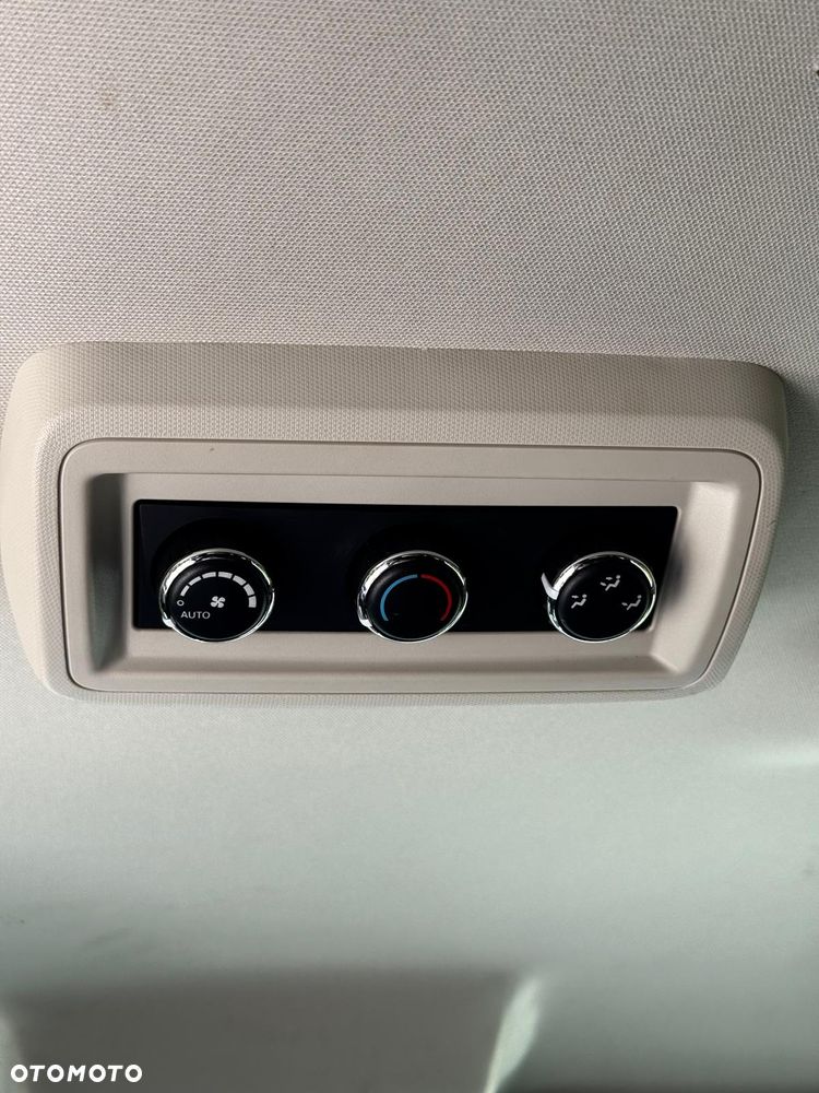 Fiat Freemont 2.0 Multijet 16V DPF Automatik Allrad Black Code - 33