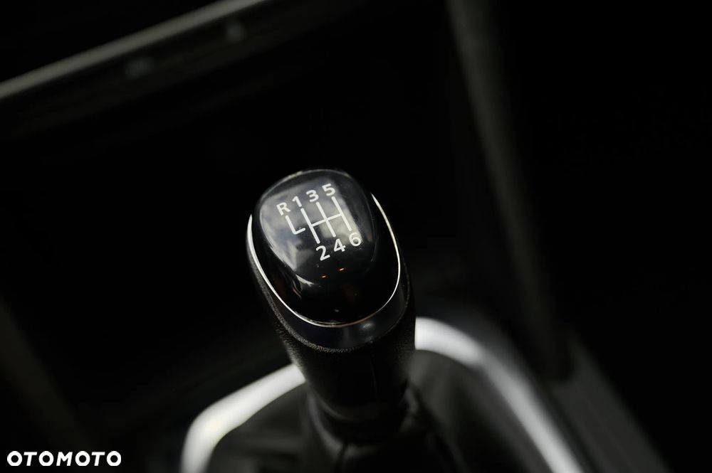 Renault Megane 1.3 TCe FAP Life - 23