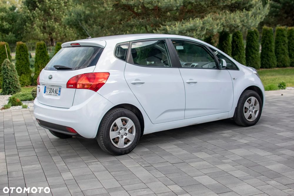 Kia Venga - 19