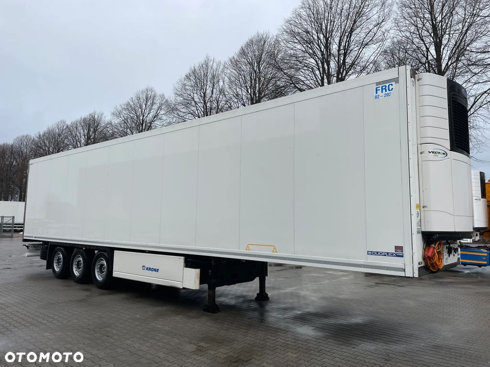 Krone Chłodnia ,Doppelstock , Carrier Vector 1950, Kwiatowa 2,50m - 2