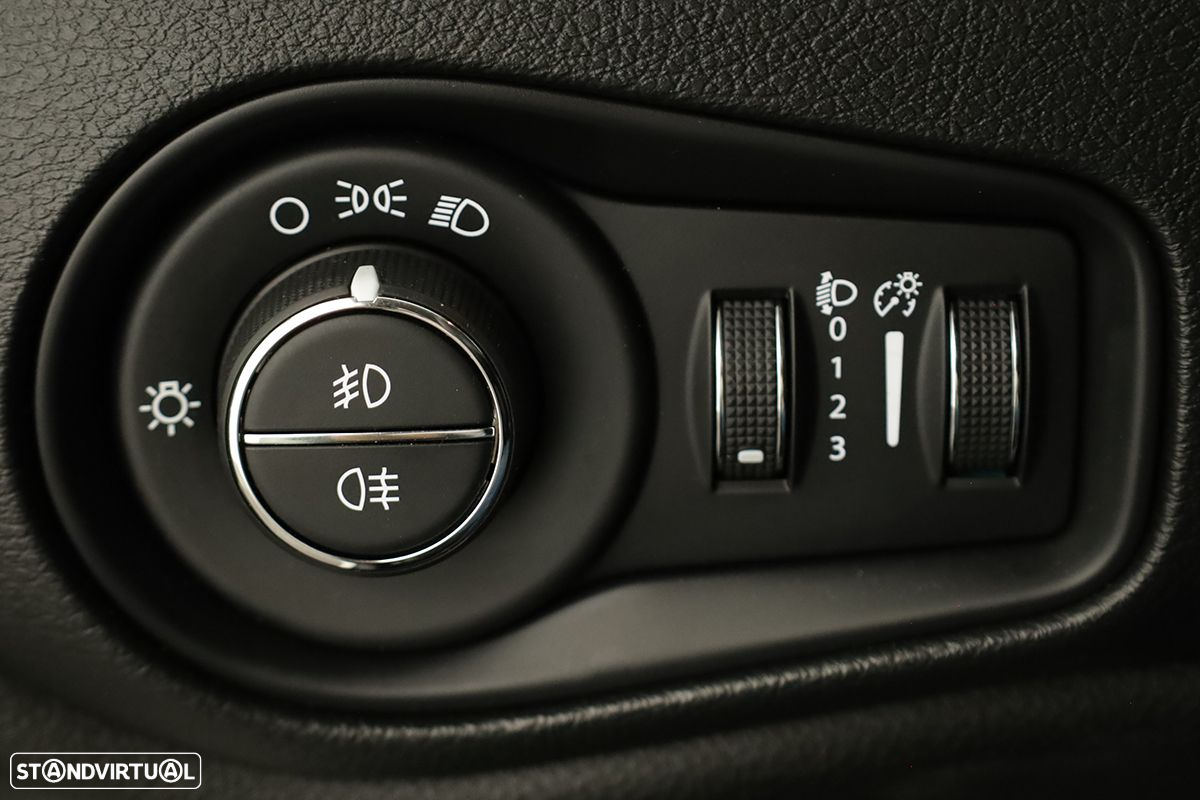 Jeep Renegade 1.0 T Longitude - 19