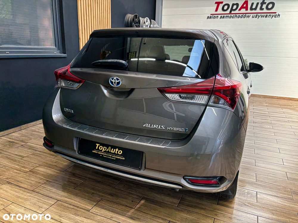 Toyota Auris - 8