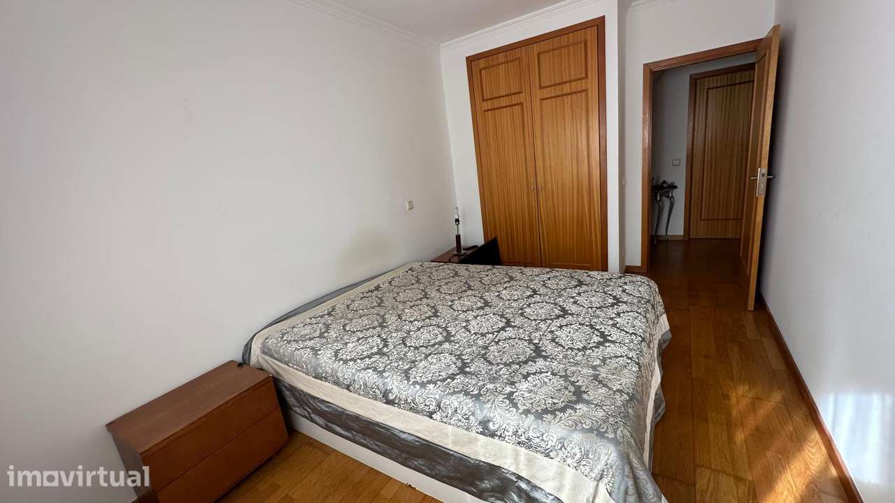 Aluga-se quarto para estudantes em Leça do Balio 450€ - Grande imagem: 2/2