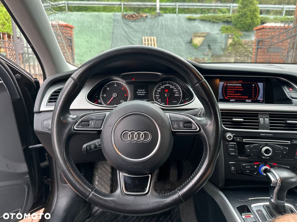 Audi A4 Allroad 2.0 TDI Quattro S tronic - 35