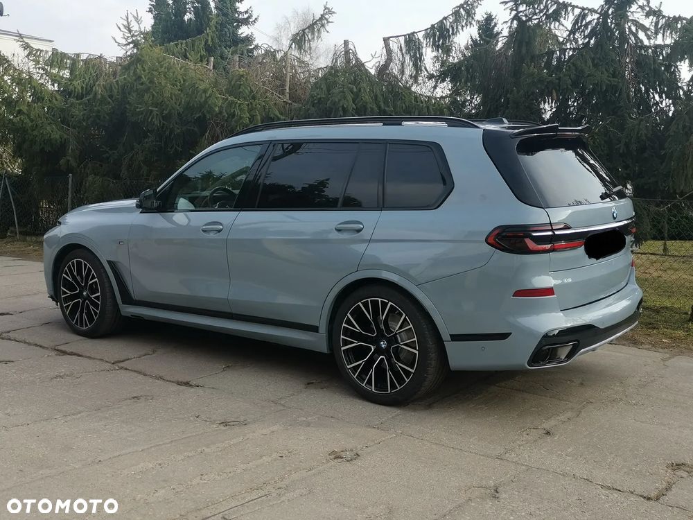 BMW X7 - 10
