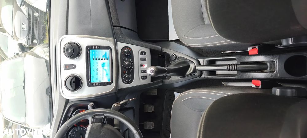 Dacia Logan 1.5 dCi 90 CP Prestige - 19