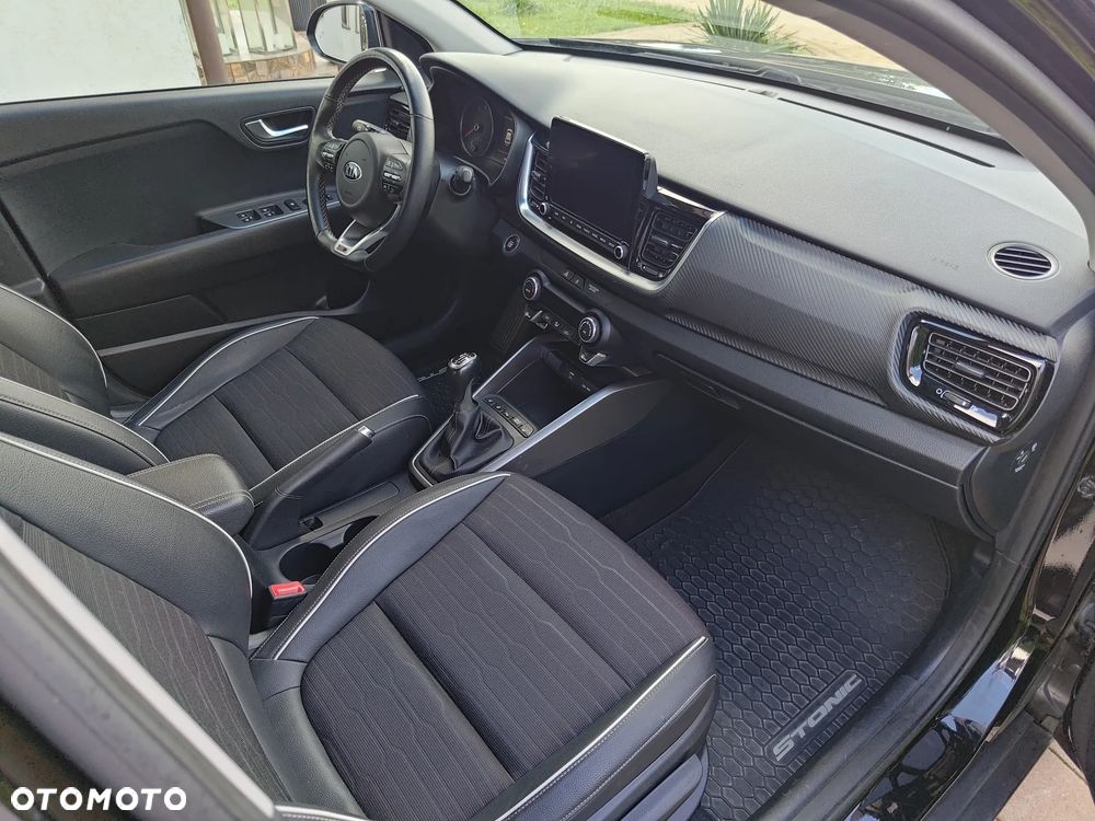 Kia Stonic 1.0 T-GDI OPF Mild Hybrid GT Line - 12