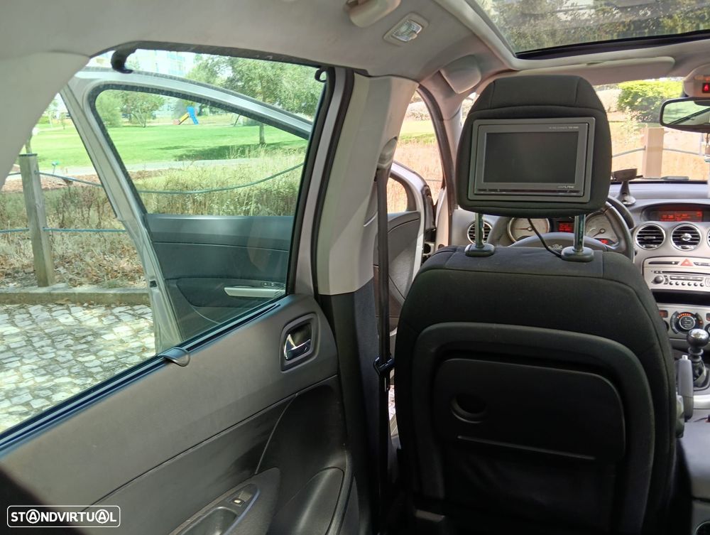 Peugeot 308 SW 1.6 HDi Executive CVM6 - 2