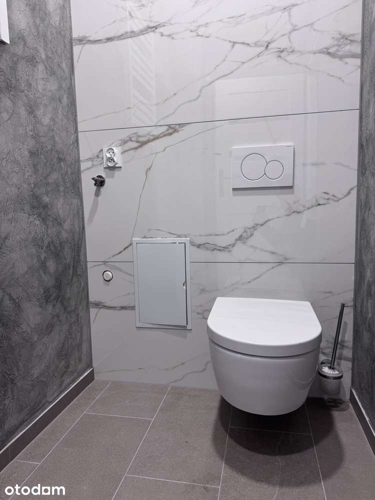Katowice | ul. 1 Maja | 2 pokoje | 81 m² | Po remoncie | Blisko UE