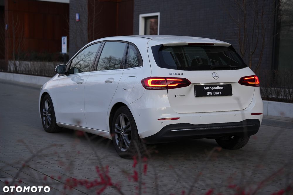 Mercedes-Benz Klasa B 180 d 7G-DCT - 6