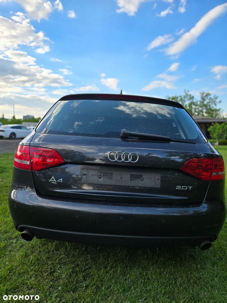 Audi A4 Avant - 7