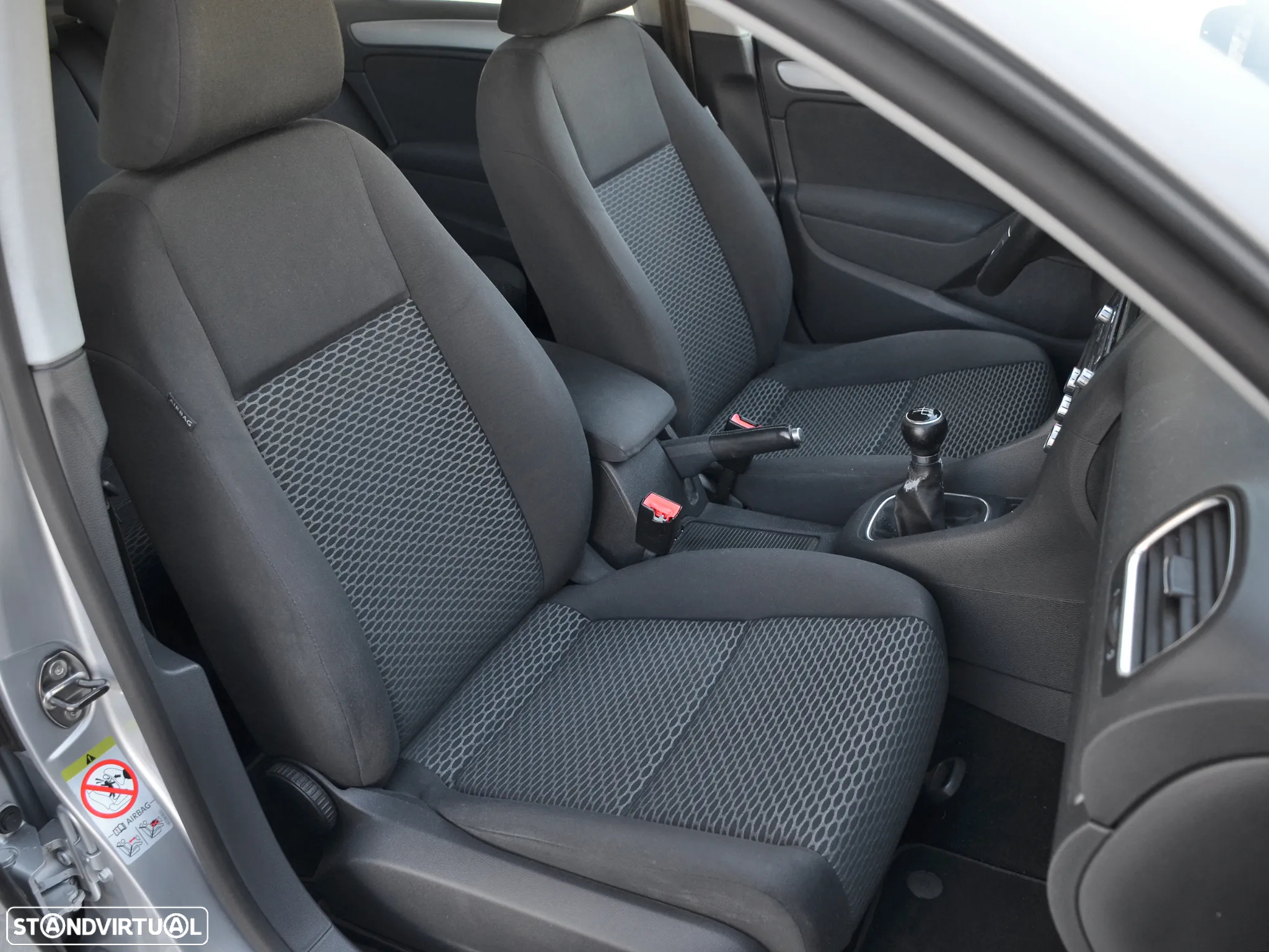 VW Golf 1.6 TDi Trendline - 6