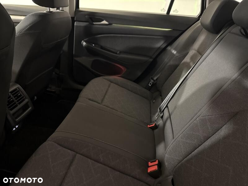 Volkswagen Golf VIII 1.0 TSI Life - 20