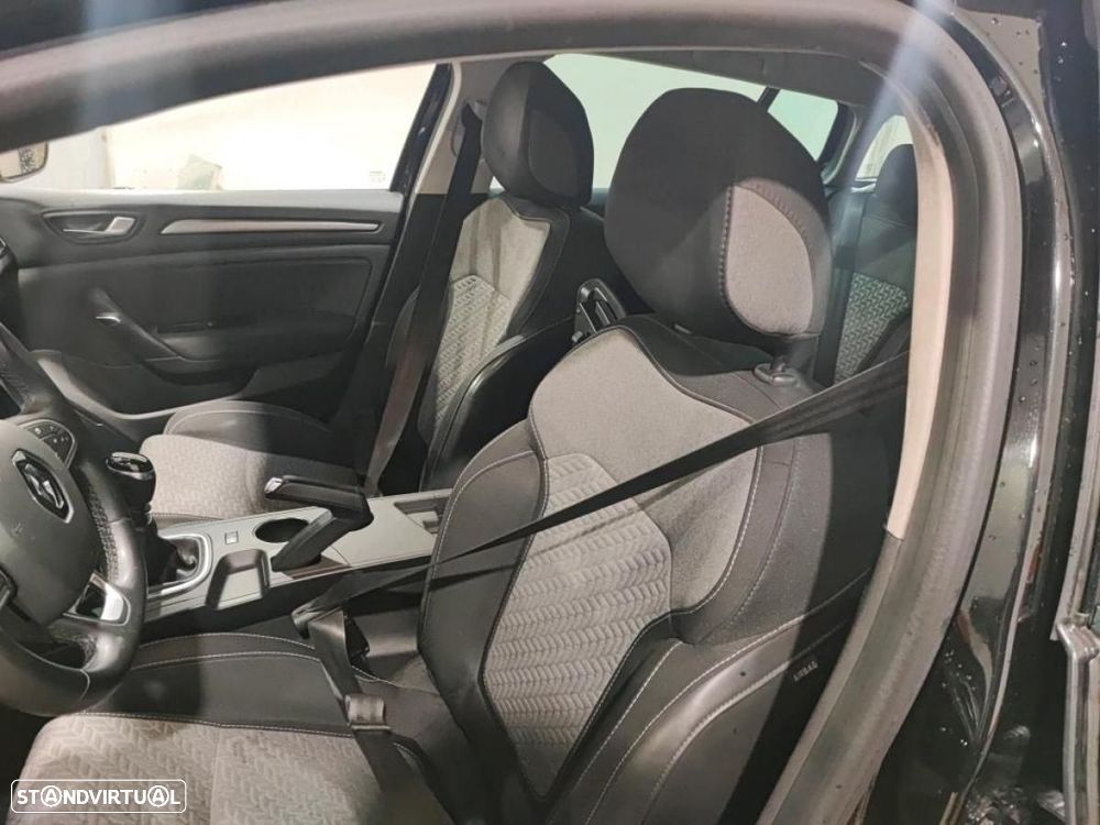 Renault Mégane Sport Tourer 1.5 Blue dCi Limited - 3