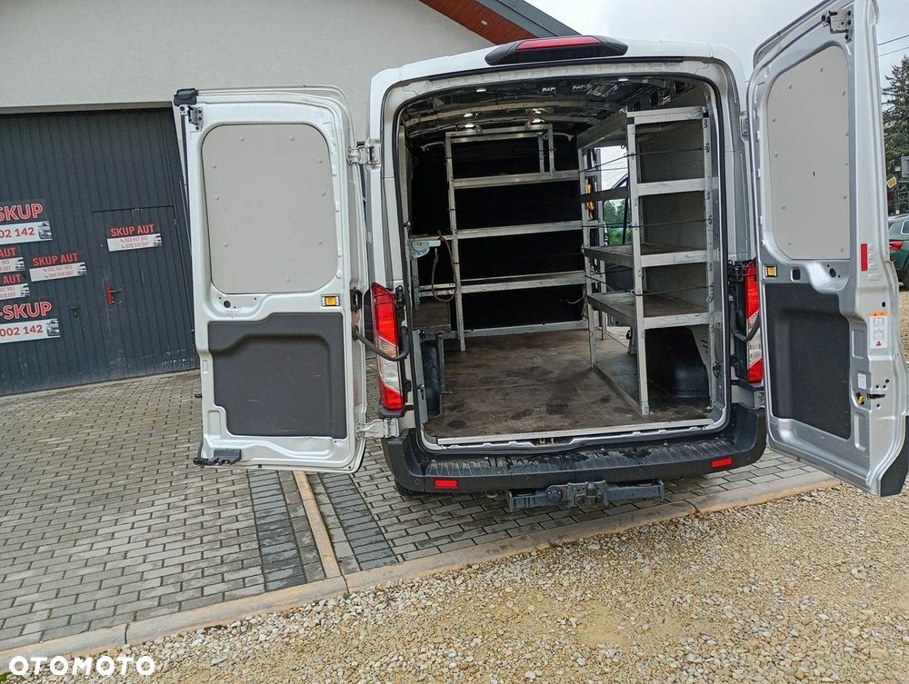 Ford Transit - 30
