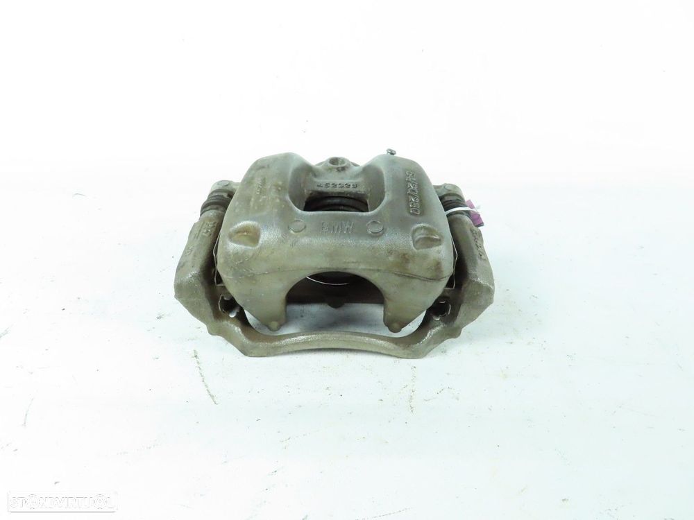 Pinça De Travão Direito/Frente Seminovo/ Original BMW i3 (I01) 34116860270 - 2