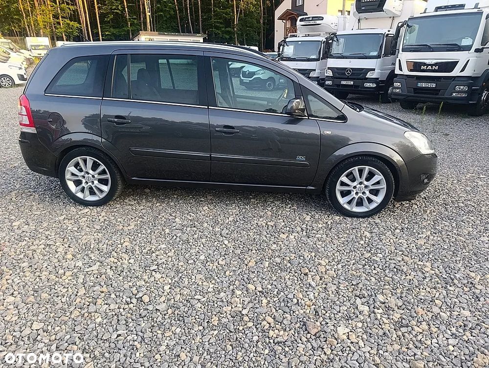 Opel Zafira 1.7 CDTI Sport - 8