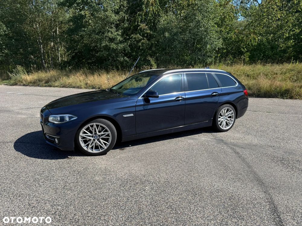 BMW Seria 5 525d Luxury Line - 2